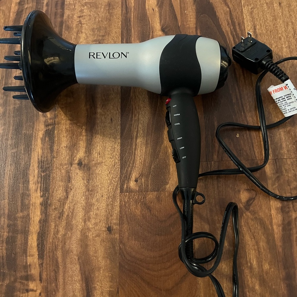 Revlon hair dryer with diffuser